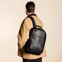 Accezz Leather Laptop rugzak 16 inch - Zwart
