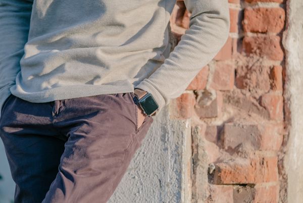 UAG Leather Strap band Apple Watch Series 1 t/m 9 / SE (38/40/41 mm) | Series 10 / 11 (42 mm) - Bruin