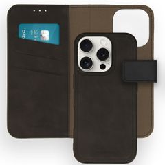 imoshion Uitneembare 2-in-1 Luxe Bookcase Apple iPhone 16 Pro - Zwart