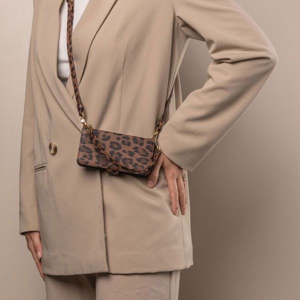 Selencia Sabi Bookcase met Panterprint Apple iPhone 12 (Pro) - Mocha Brown