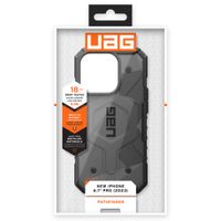 UAG Pathfinder Backcover iPhone 15 Pro - Geo Camo