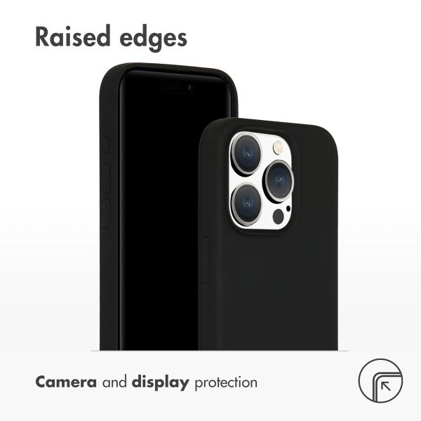 Accezz Liquid Silicone Back Cover with MagSafe Apple iPhone 15 Pro - Black