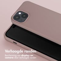 Selencia Siliconen hoesje met afneembaar koord Apple iPhone 15 - Sand Pink