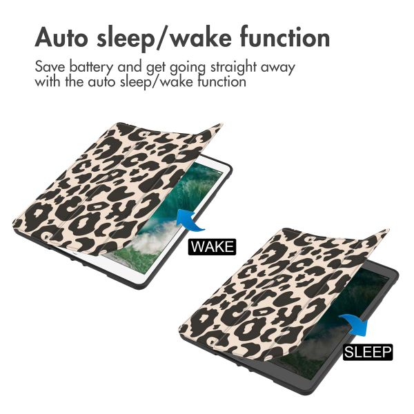 imoshion Design Trifold Bookcase Apple iPad 6 (2018) 9.7 inch / iPad 5 (2017) 9.7 inch / Air 2 (2014)/Air 1 (2013) - Leopard