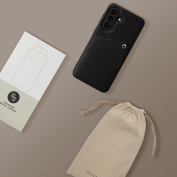 Selencia Riva Backcover met Pashouder Samsung Galaxy A37 (5G) - Zwart