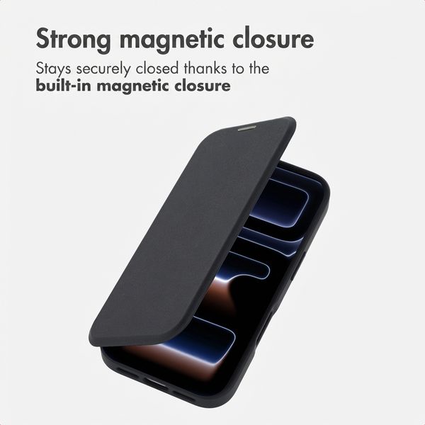 imoshion Transparent Bookcase with MagSafe Apple iPhone 17 Pro Max - Black