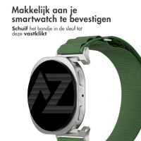 Accezz Nylon Alpine bandje Samsung Galaxy Watch 9 (40/44mm) / Watch 8 (40/44mm) / Classic (46mm) - Olive Green