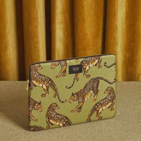 Wouf Daily Laptop Hoes 13-14 inch - Laptopsleeve - Olive Leopard