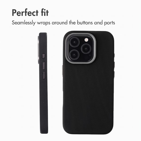Accezz Mesh Back Cover with MagSafe Apple iPhone 15 Pro - Black