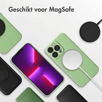 imoshion Color Backcover met MagSafe Apple iPhone 13 Pro - Groen