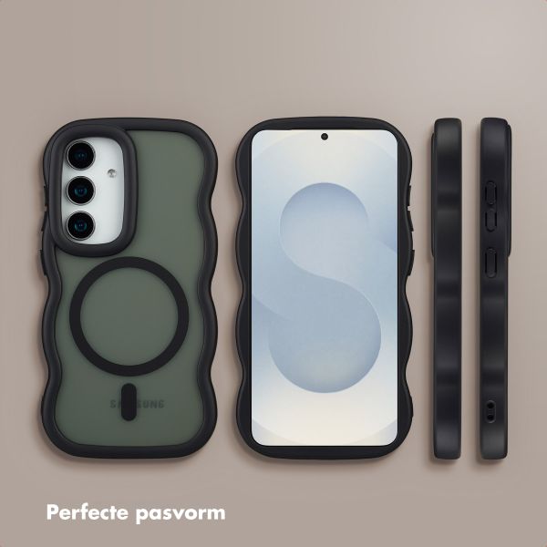 Selencia Wavy Backcover met MagSafe Samsung Galaxy S24 / S25 - Zwart
