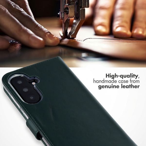 Selencia Genuine Leather Book Case Samsung Galaxy A37 (5G) - Green