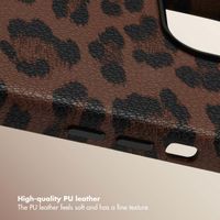 Selencia Sabi Back Cover Panther Print with MagSafe Apple iPhone 15 - Mocha Brown