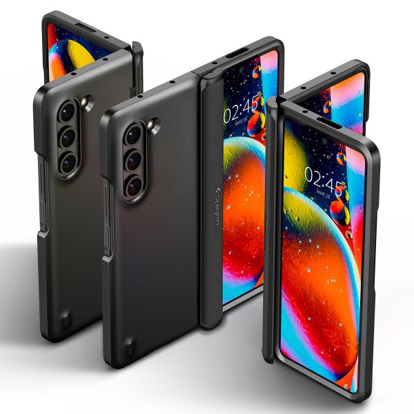 Spigen Slim Armor Pro Backcover Samsung Galaxy Z Fold 5 - Zwart