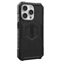 UAG Pathfinder Backcover MagSafe Apple iPhone 15 Pro - Zwart