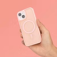 imoshion Color Guard Backcover met MagSafe Apple iPhone 15 - Lichtroze