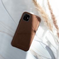 Selencia Vayu Vegan Lederen Backcover iPhone 12 (Pro) - Bruin