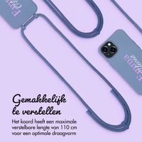 Gepersonaliseerd Color Backcover MagSafe met afneembaar koord en naam  iPhone 15 - Ash Blue