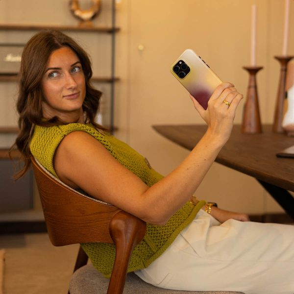 Selencia Vivid Backcover Samsung Galaxy A17 - Gradient Olive Dust