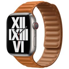Apple Leather Link Apple Watch Series 1 t/m 11 / SE / Ultra (44/45/46/49 mm) - Maat S/M - Golden Brown