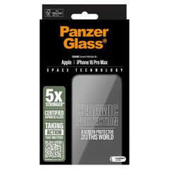 PanzerGlass Ceramic Screenprotector met applicator iPhone 16 Pro Max