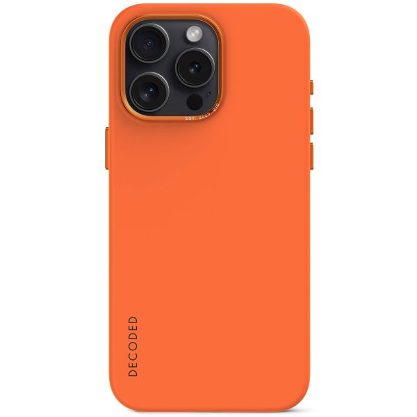 Decoded Silicone Backcover MagSafe iPhone 15 Pro Max - Oranje