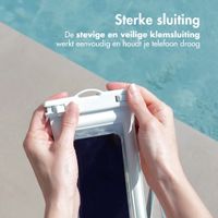 imoshion Floating Waterproof Pouch - Universeel waterdicht telefoonhoesje - Mint Groen