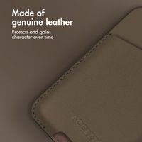 Accezz Leather Card Holder - Compatible with MagSafe and Qi2 - Coffee Brown