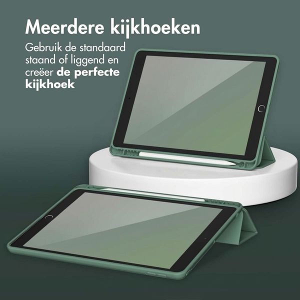 Accezz Smart Silicone Bookcase Apple iPad 6 (2018) 9.7 inch / iPad 5 (2017) 9.7 inch - Donkergroen