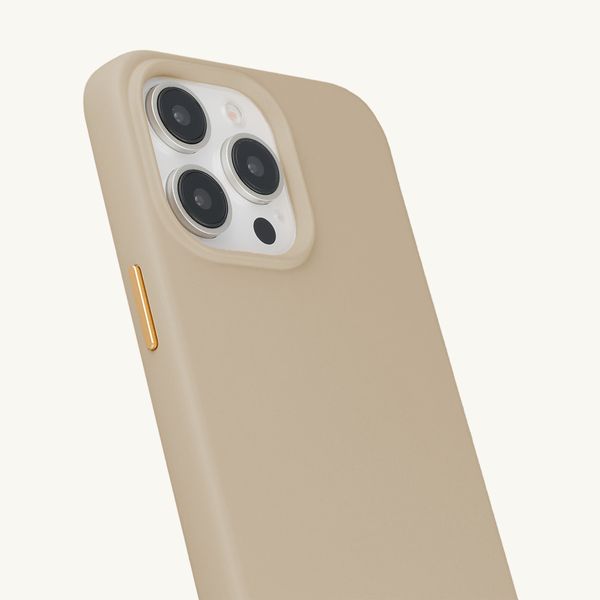 Selencia Rivièra MagSafe Backcover met afneembare haakjes Apple iPhone 15 Pro Max - Milky Latte