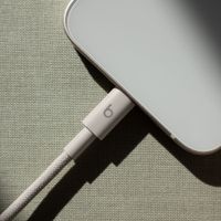 Beats Geweven USB-C naar Lightning kabel - 1,5 meter - Surge Stone