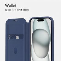 imoshion Transparent Bookcase with MagSafe Apple iPhone 15 - Blue