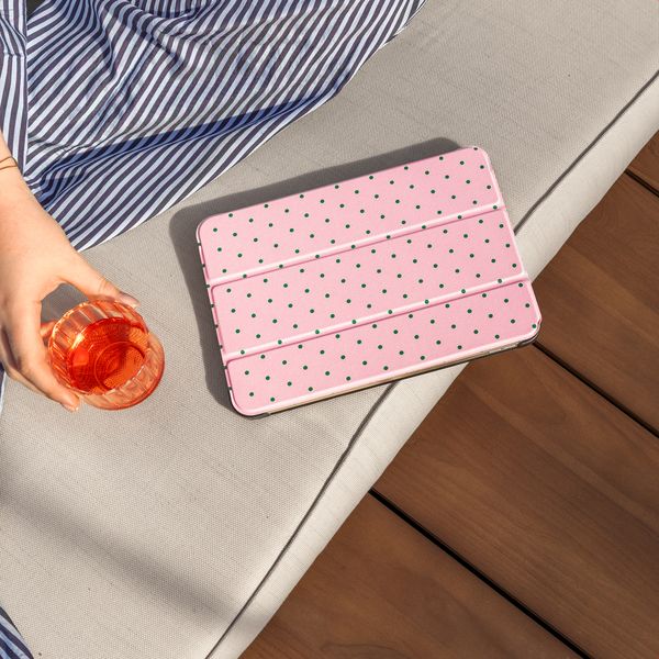 imoshion Design Trifold Bookcase Apple iPad 9 (2021) 10.2 inch / iPad 8 (2020) 10.2 inch / iPad 7 (2019) 10.2 inch - Happy Dots