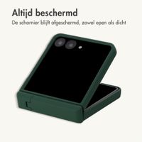 imoshion Color Backcover met Stand Samsung Galaxy Z Flip 8 - Donkergroen