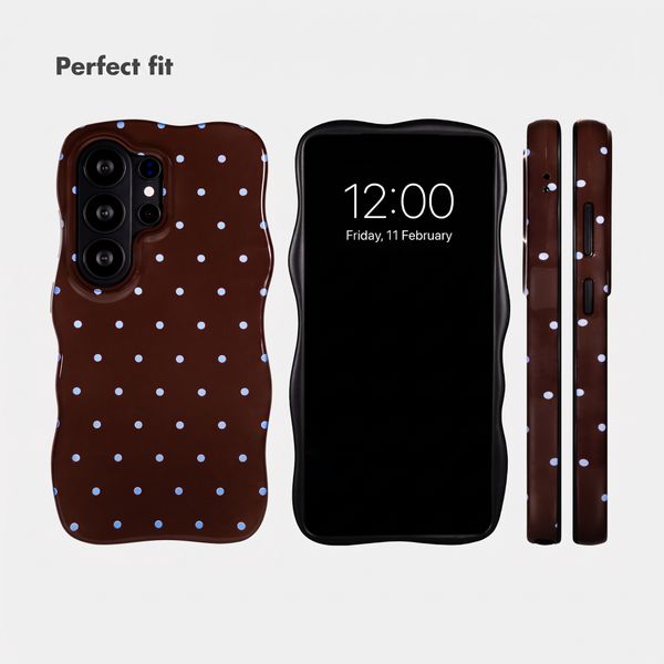 Selencia Vivid Wavy Back Cover with MagSafe Samsung Galaxy S26 Ultra - Happy Dots Chocolate