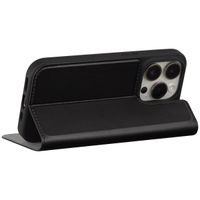 dbramante1928 Oslo Bookcase Apple iPhone 15 Pro - Zwart