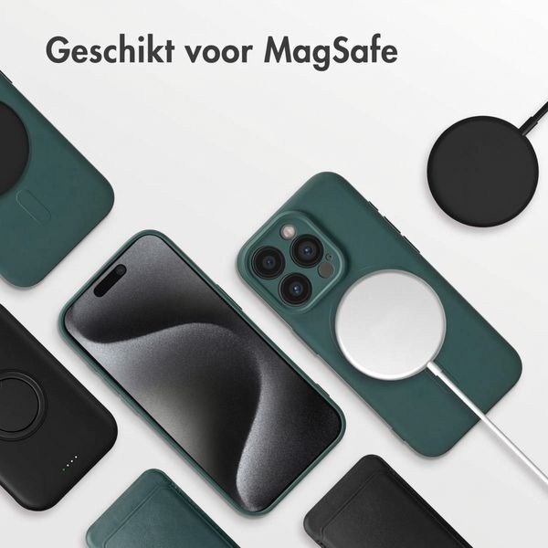 imoshion Color Backcover met MagSafe Apple iPhone 15 Pro - Donkergroen