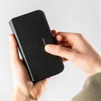 Accezz 2-in-1 Leather Bookcase with MagSafe Apple iPhone 16 Pro Max - Onyx Black