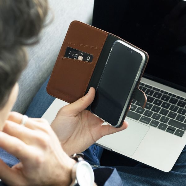 Selencia Echt Leren Bookcase Samsung Galaxy S21 Plus - Lichtbruin