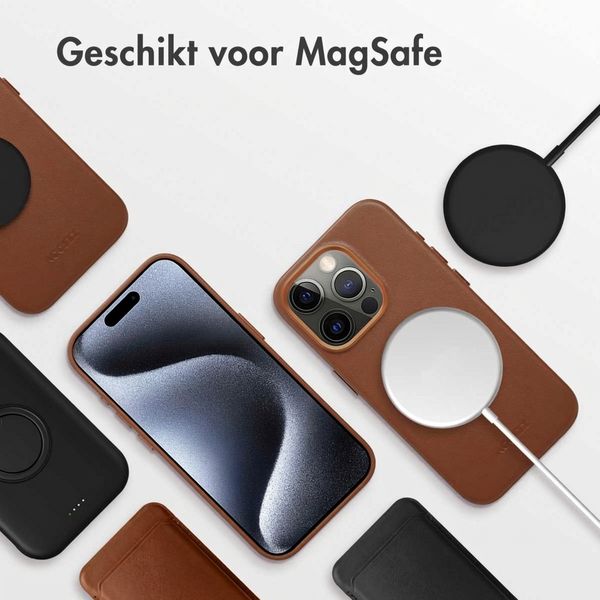 Accezz MagSafe Leather Backcover Apple iPhone 15 Pro - Sienna Brown