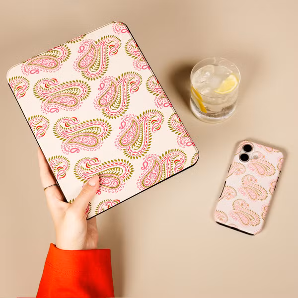 Selencia Vivid Tablet Case Apple iPad 11 (2025) 11 inch A16 / iPad 10 (2022) 10.9 inch - Paisley Blush