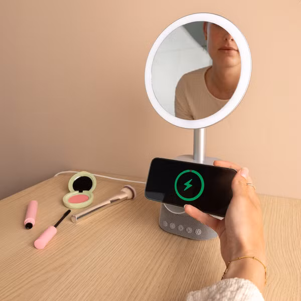 imoshion Make-up Spiegel met Bluetooth Speaker en Draadloze Oplader - Zilver
