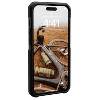 UAG Metropolis LT MagSafe Backcover iPhone 14 Pro - Kevlar Black