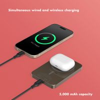 Selencia Vivid Powerbank 5,000 mAh - Wireless Powerbank - MagSafe and Qi - Desert Gold / Rosy Marble