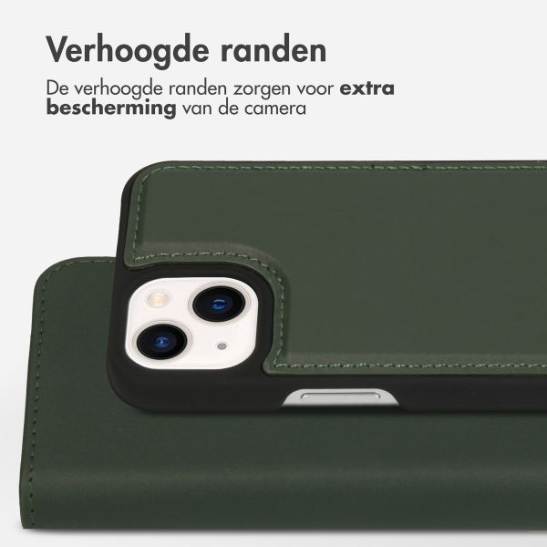Accezz Premium Leather 2 in 1 Wallet Bookcase Apple iPhone 13 Mini - Groen