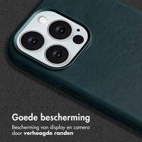 Accezz Vintage Leather Magsafe Backcover Apple iPhone 13 Pro - Smokey Green