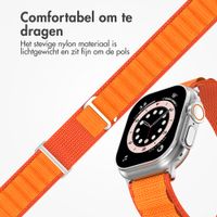 Accezz Nylon Alpine bandje Apple Watch | 44/45/46/49 mm - Oranje