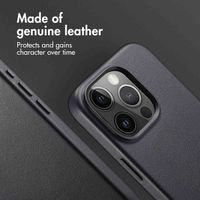 Accezz Leather Back Cover with MagSafe Apple iPhone 15 Pro - Onyx Black