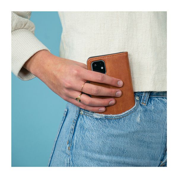 imoshion Luxe Bookcase Motorola Moto G8 Power - Bruin