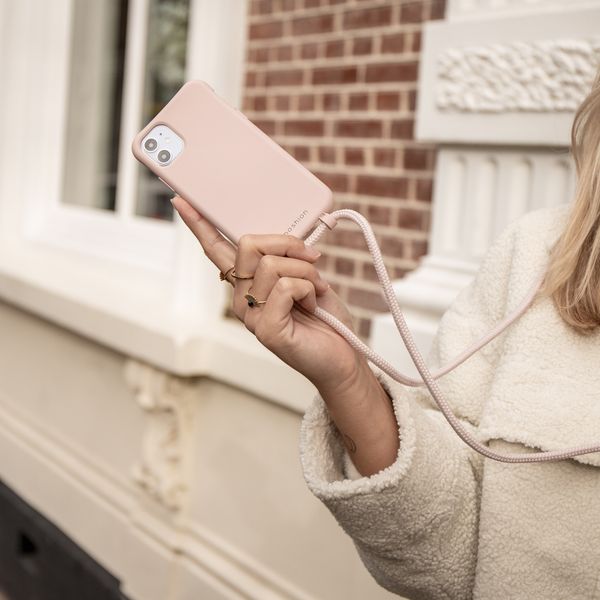 imoshion Color Backcover met afneembaar koord Apple iPhone 12 (Pro) - Roze